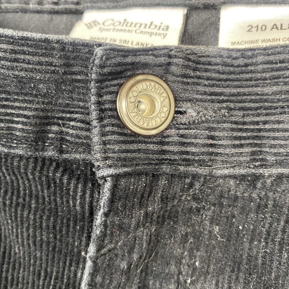 Columbia Corduroy Black Pants Womens 8 Straight Leg Casual Gorpcore AL8450 - Picture 3 of 8